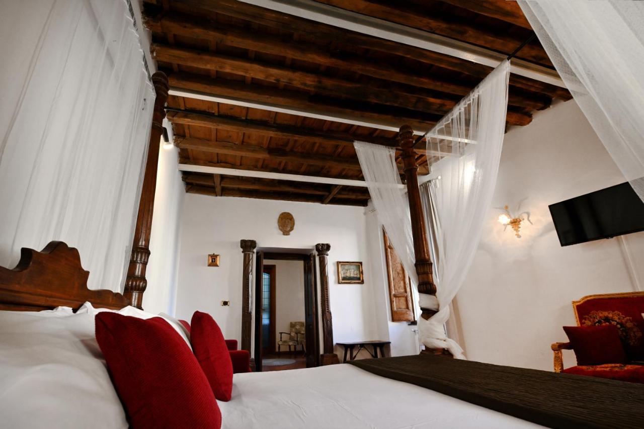 Residenze Romanae - Vicolo Dell'Aquila Bed & Breakfast Exterior photo