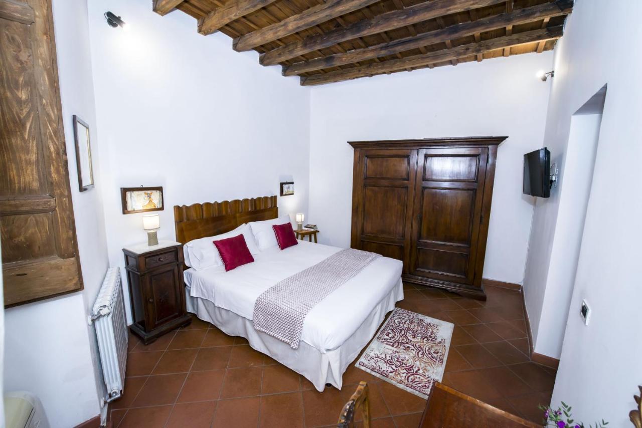 Residenze Romanae - Vicolo Dell'Aquila Bed & Breakfast Exterior photo